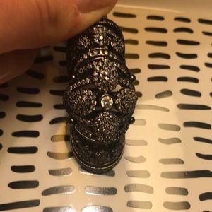 BCBG armor ring